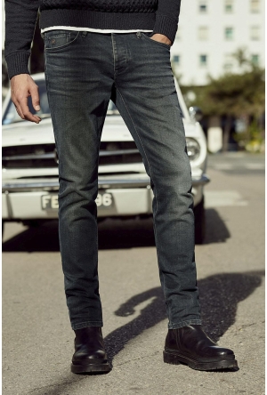 Dit is ook leuk van Cast Iron Jeans