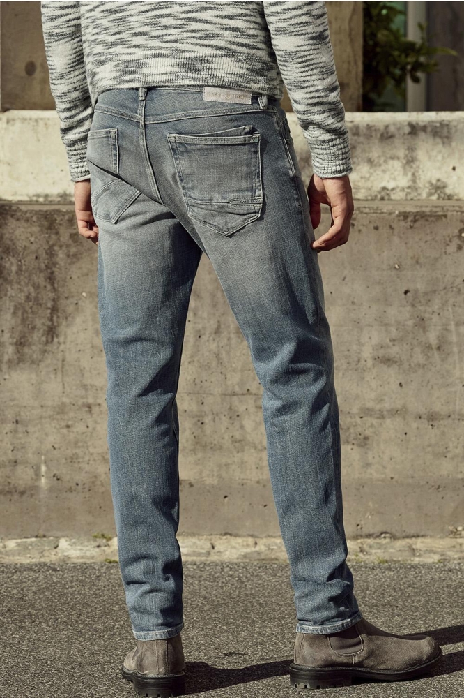 SHIFTBACK TAPERED FIT JEANS CTR2408706 GBS