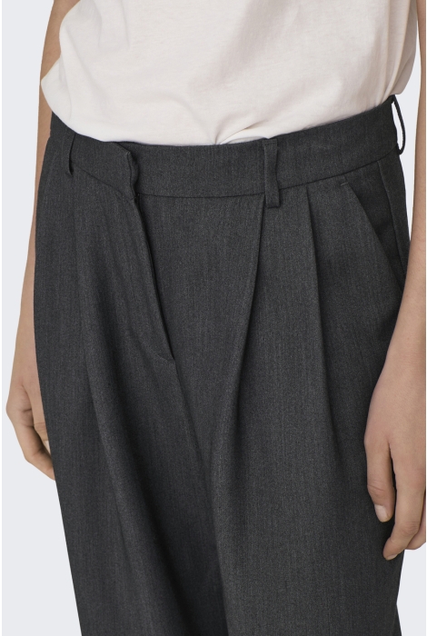 Only onlhattie hw pleat mel str pant tlr