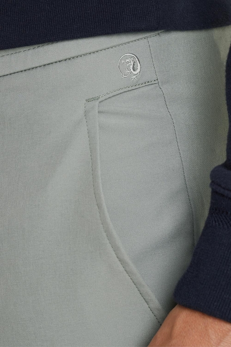 Cast Iron chino tech stretch