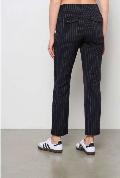 AndCo Woman posie stripe travel