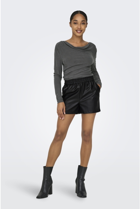 Jacqueline de Yong jdyalaia mw faux leather shorts pnt