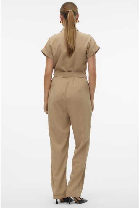 Vero Moda vmmaggi cap sleeve jumpsuit wvn btq